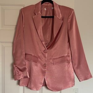 Astr the Label Kimia Blazer Pink NWOT Sz Small Pink Satin NEW✨